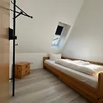 Zur Alten Schmiede 3*