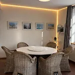 Ruegenschmiede Vis A Vis Hiddensee 3* 沙普罗德