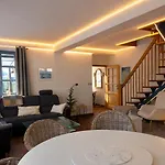 Ruegenschmiede Vis A Vis Hiddensee 酒店