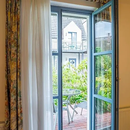 Ruegenschmiede Vis A Vis Hiddensee 3*