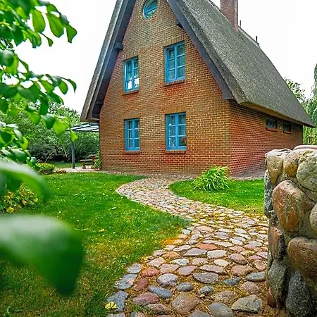Szálloda Ruegenschmiede Vis A Vis Hiddensee 3*