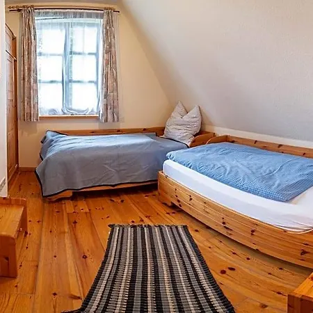 Ruegenschmiede Vis A Vis Hiddensee Szálloda 3*