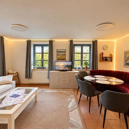 Ruegenschmiede Vis A Vis Hiddensee Hotel
