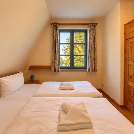 Ruegenschmiede Vis A Vis Hiddensee 3*